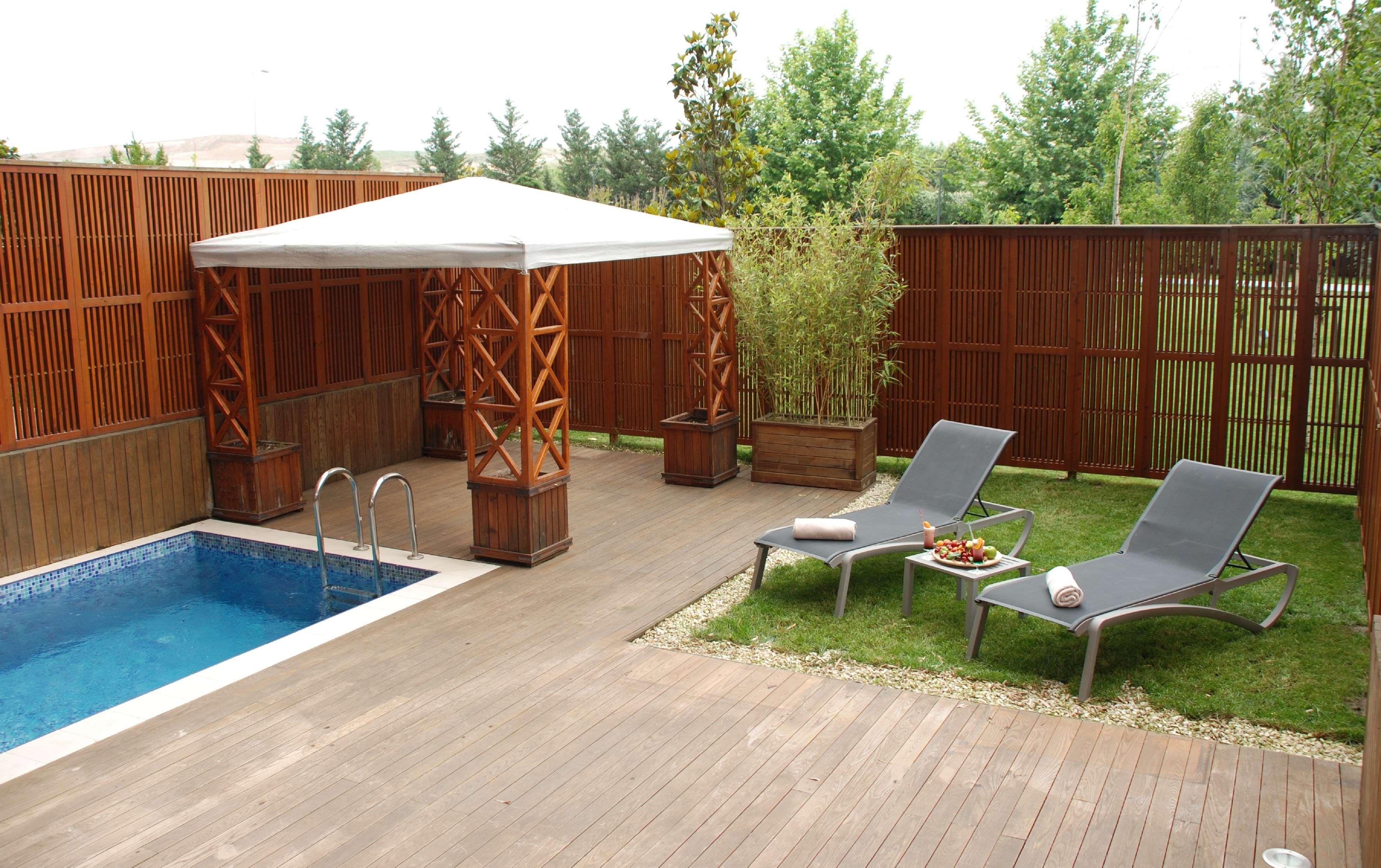 Radisson Blu Hotel & Spa, Istanbul Tuzla Ngoại thất bức ảnh Composite wood